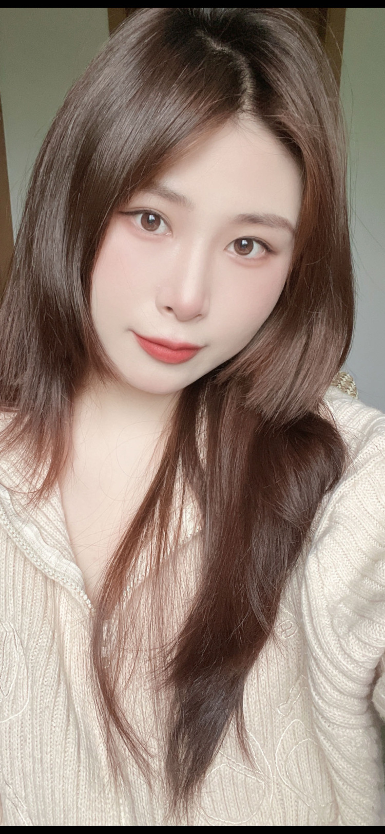 Feng Feng-江苏省·苏州市·虎丘区-抖音,美图秀秀-可接买家秀:衣服,裤子,裙子,鞋子,袜子,穿戴甲,美瞳,饰品,化妆品,礼物,游戏