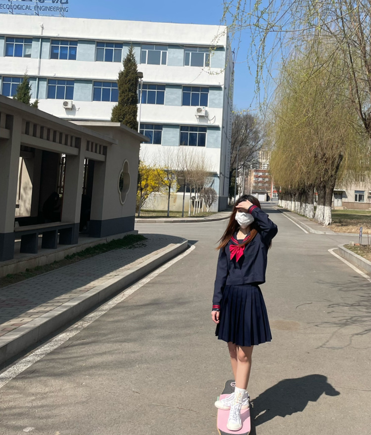 不了解静香-辽宁省·沈阳市·沈北新区--身高160体重92 本人皮肤比较白 
挺会拍照的有要求的话也可以和我说 
可露脸