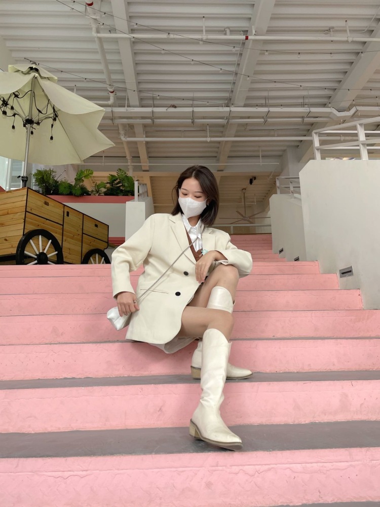 森屿未央.-广东省·广州市·荔湾区--卖家秀接单～，平时喜欢拍照，会找角度，会修图，可以接受置换～