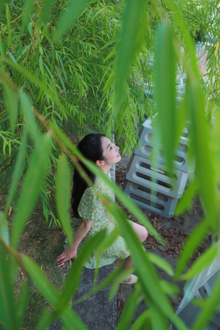 fragrant香香-福建省·福州市·鼓楼区--小红薯穿搭博主 接寄拍 身高169体重53公斤
风格不限 欢迎合作