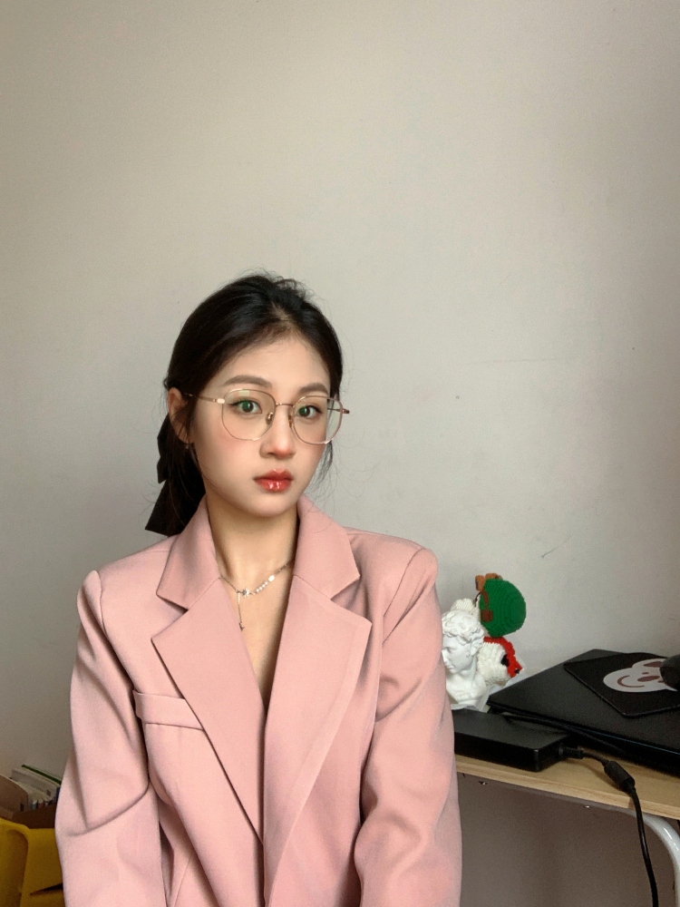 咩咩陈-江苏省·淮安市·淮安区--职业:当代大学生 爱好拍照、美食 接寄拍模特,买家秀、社区团购推广