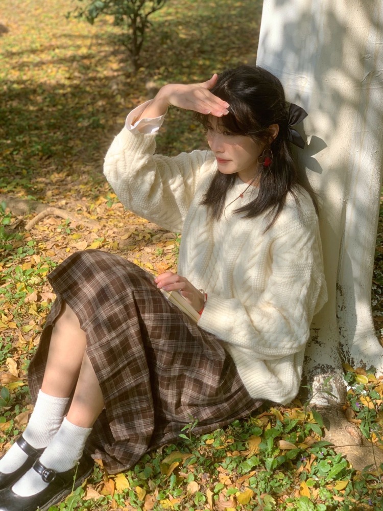 つきちゃん-广东省·东莞市·长安镇-抖音微博-大家好,素人学生,169体重45kg,擅长拍照,接买家秀,谢谢谢谢。