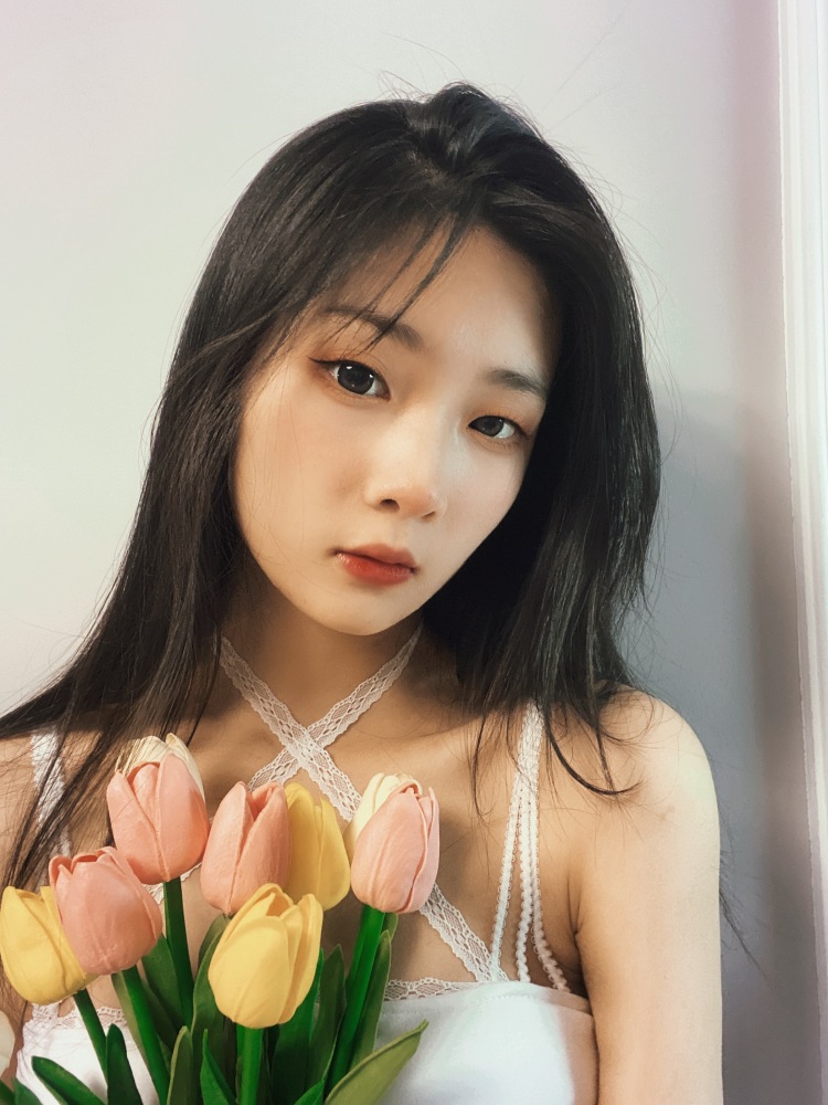 英子-湖南省·长沙市·雨花区-抖音-♬🍩 𝕊ţεˡ𝐋𝓪ℓό𝐔 🐰💙
此处可爱贩卖机，24小时正常营业