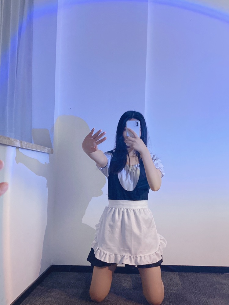英子-湖南省·长沙市·雨花区-抖音-♬🍩 𝕊ţεˡ𝐋𝓪ℓό𝐔 🐰💙
此处可爱贩卖机，24小时正常营业