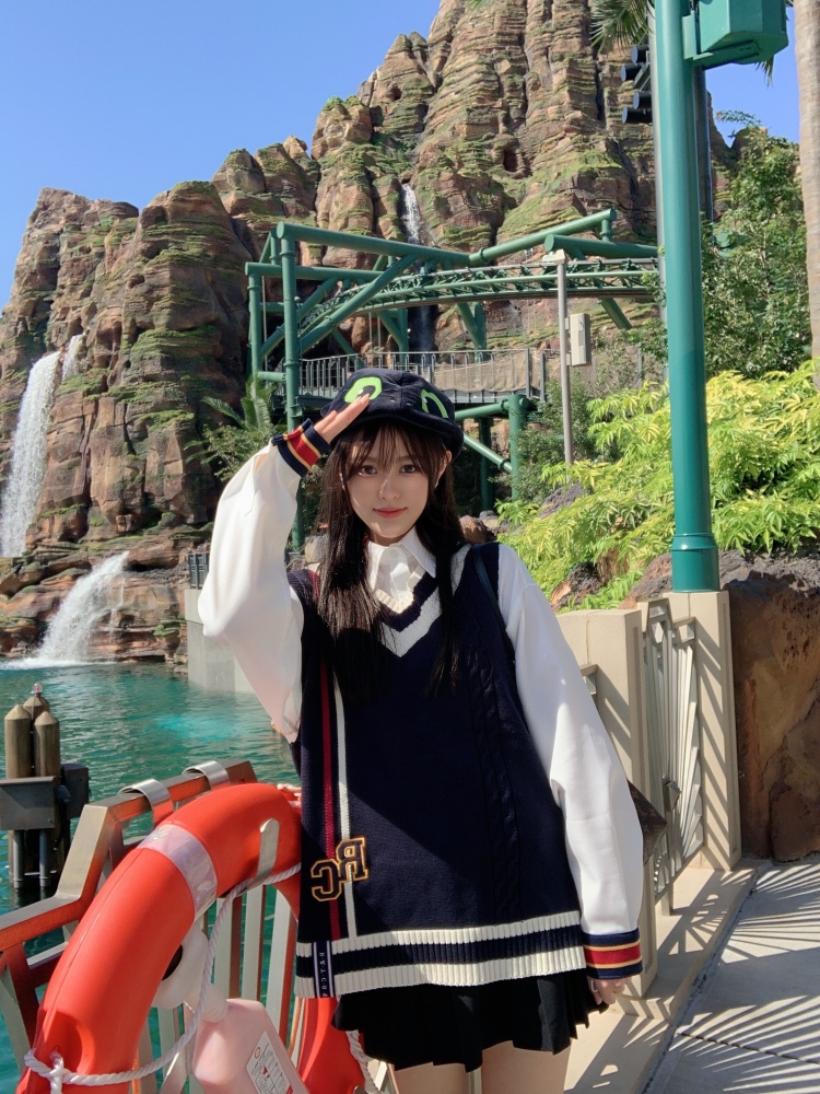 🍟-浙江省·杭州市·余杭区-微博-身高 170 体重105
服装 饰品 美瞳等等不限 质量高
需要滴滴 需要滴滴 需要滴滴