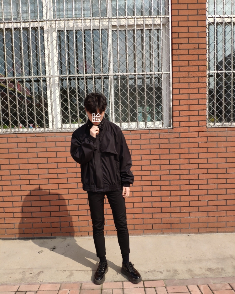 姜明阳-河南省·漯河市·源汇区-快手-本人有网拍,买家秀的经验,兴趣爱好就是拍照,发发快手,本人大学生时间充足,不拖时间,身高180.体重128,没什么要求,能挣点是一点?