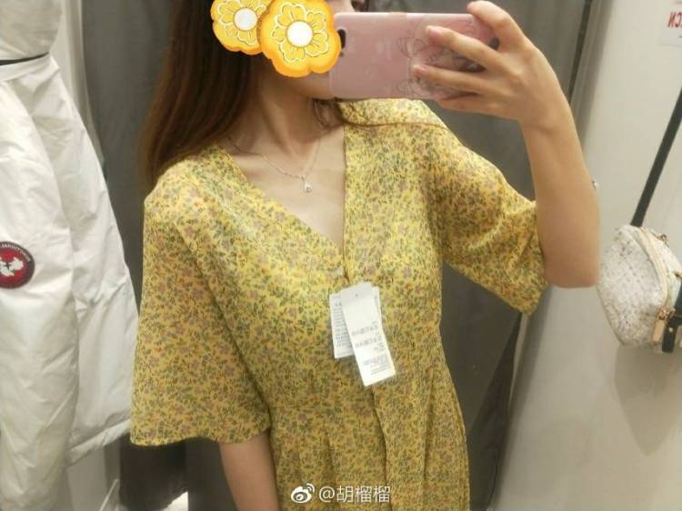 HLL-浙江省·宁波市·海曙区--擅长拍照修图，买家秀，***推广，产品试用
人矮不介意的话可拍小个子穿搭
欢迎来邀啊