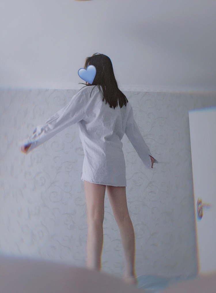 张小妮-陕西省·铜川市·耀州区-朋友圈 知乎 快手-在线网拍等您联系