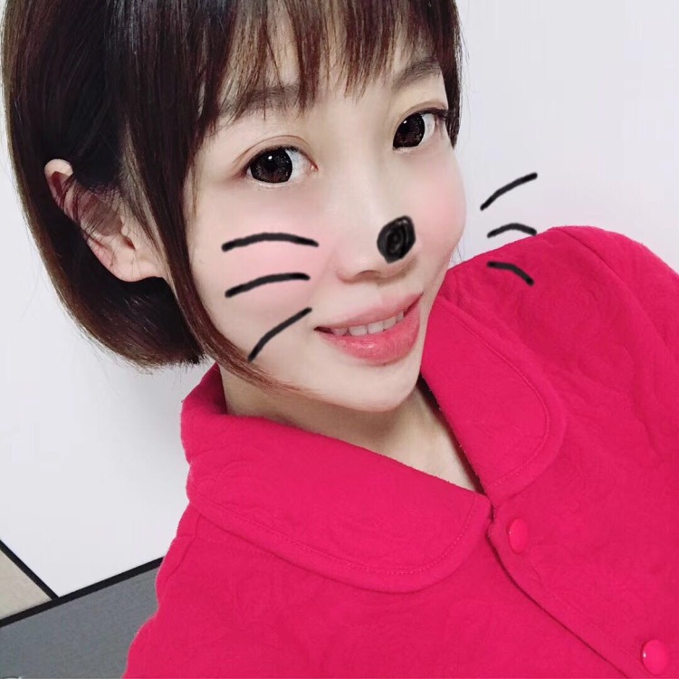 Alice-园-山西省·太原市·小店区--可接买家秀,服饰、包包,饰品均可。亲子服装,儿童用品,欢迎老板砸单~~
