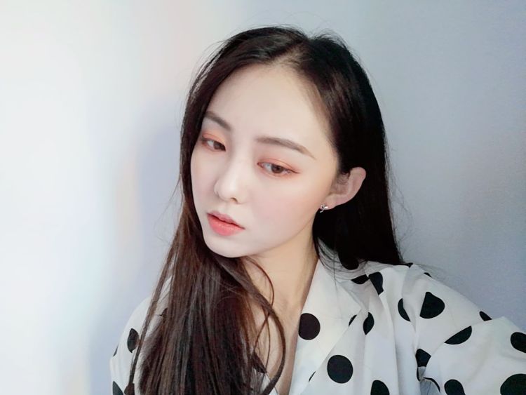 狐小仙``~~-辽宁省·沈阳市·和平区--送拍纯银耳钉~