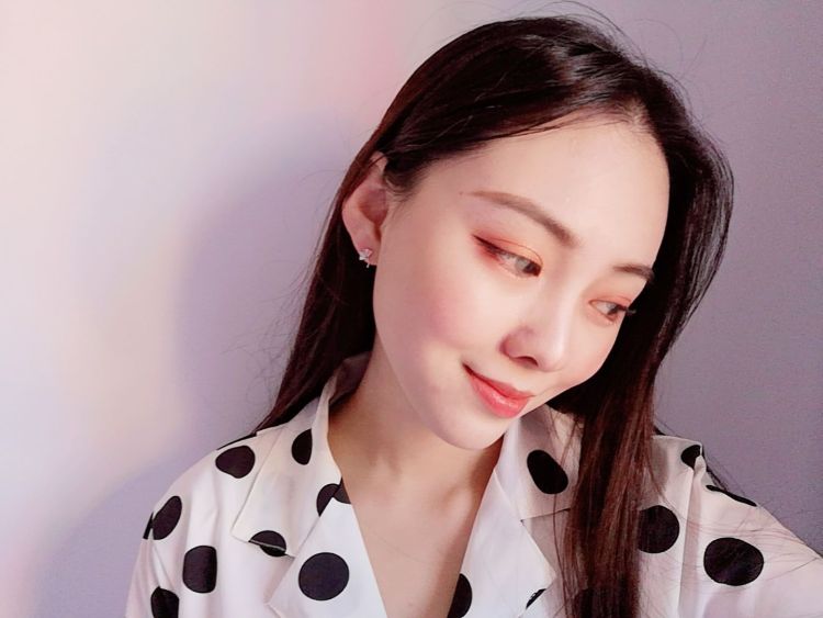 狐小仙``~~-辽宁省·沈阳市·和平区--送拍纯银耳钉~