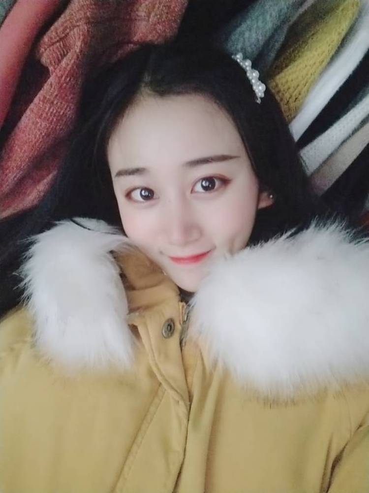 刘小鱼-山东省·济宁市·任城区--接单！服装 鞋子 饰品都可以。