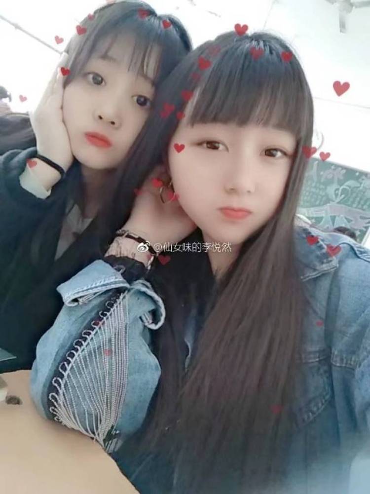 A-仙女味的李欧尼-河北省·邯郸市·成安县--想做网拍 各种风格都可以 本人身高163cm 体重103斤