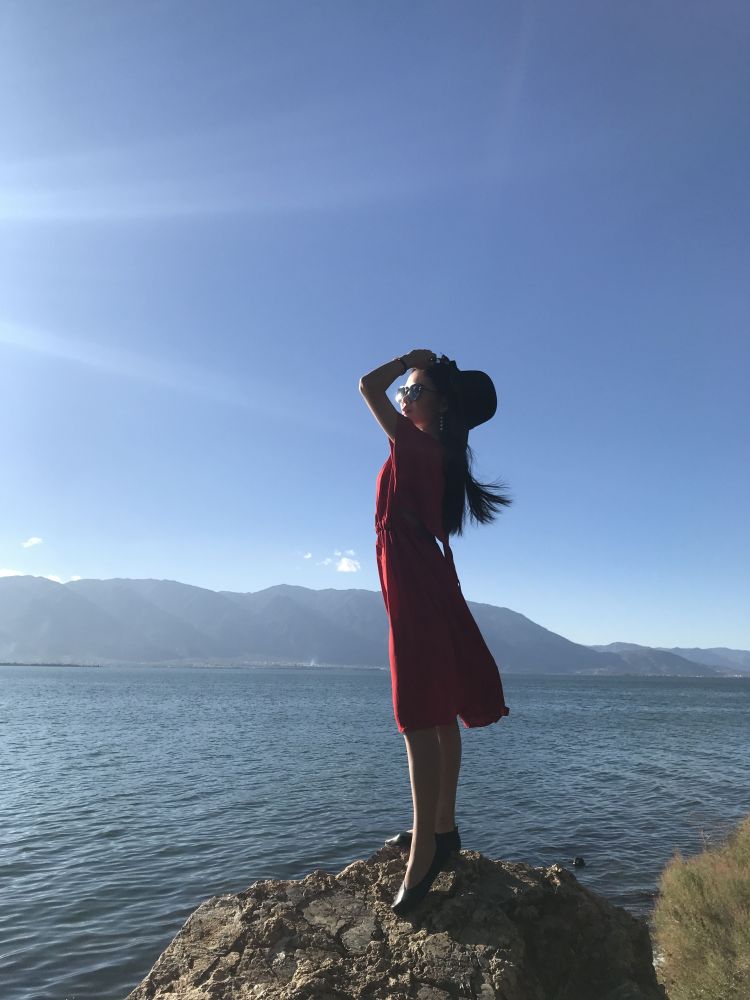 訾玲-云南省·昆明市·西山区--网拍,修图,PS,会化妆,各种风格都能驾驭,可长期合作,诚意