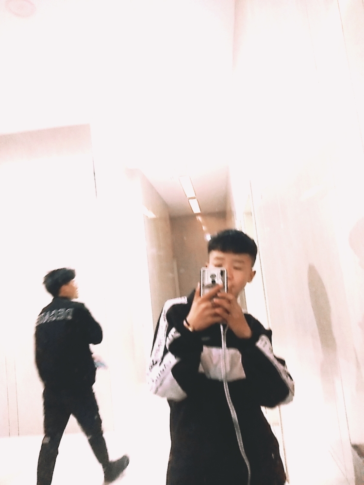 吴彦祖-江西省·上饶市·万年县--可接网拍