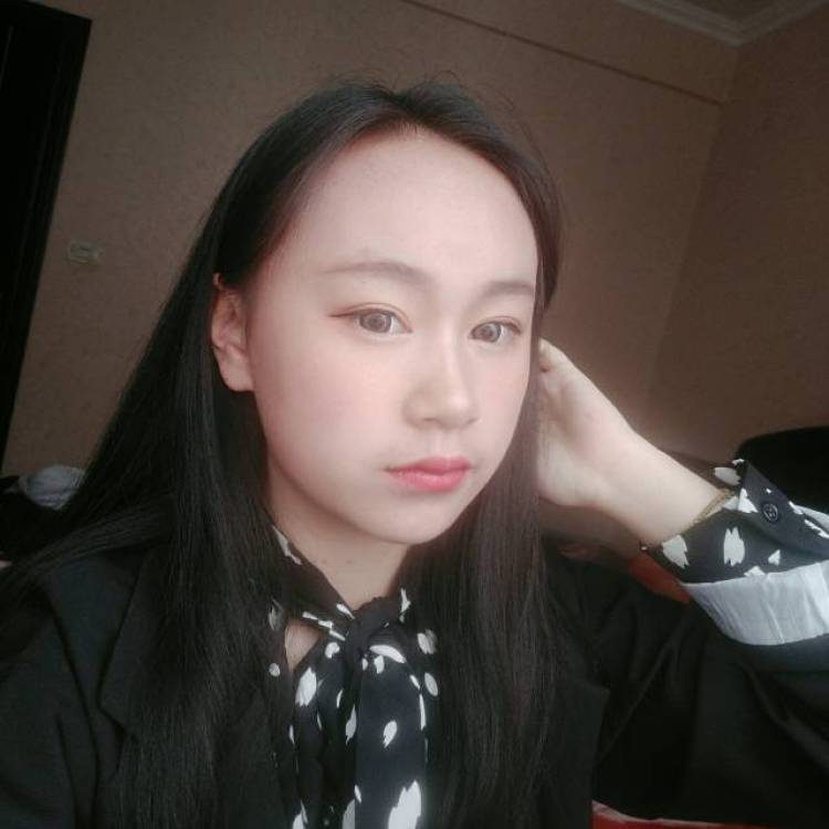 芳龄.-云南省·昭通市·鲁甸县--第一次做网拍模特,希望能接单,谢谢