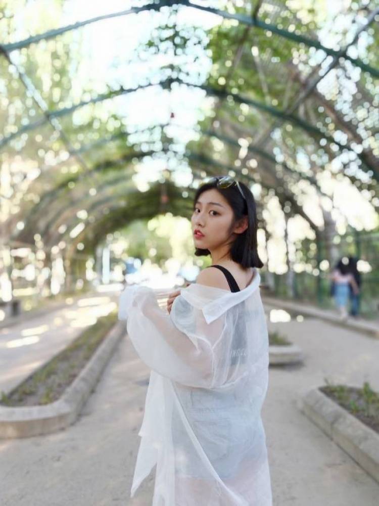 何宝荣-辽宁省·沈阳市·浑南区--各种风格都可以!商家找我联系!