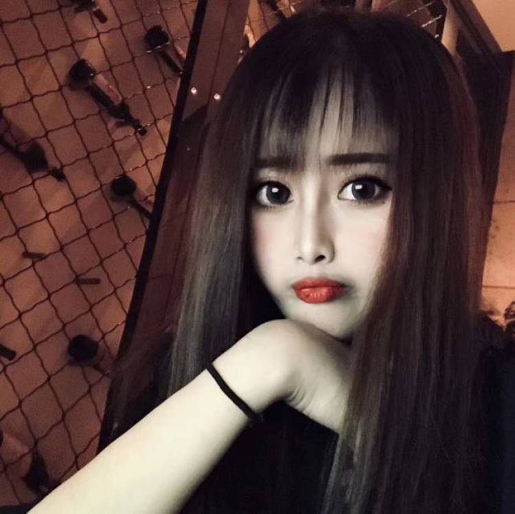 ?-江西省·南昌市·东湖区--想做网拍 会拍照 会p图? 
商家快来滴滴我叭?