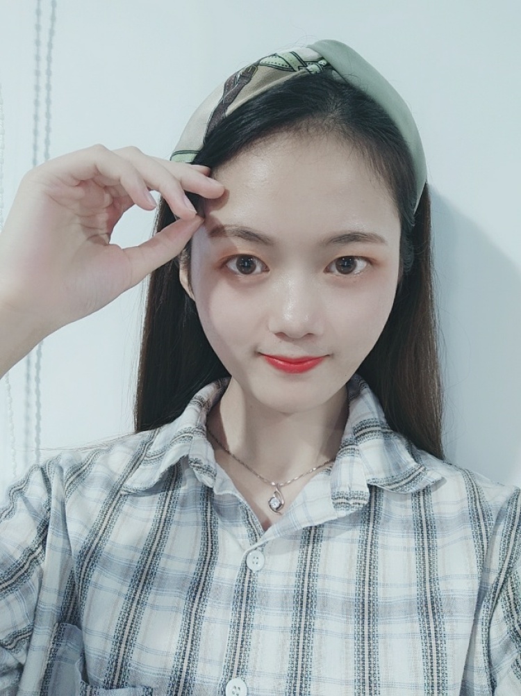 流年笑掷,未来可期-广东省·东莞市·横沥镇--买家秀,会拍照,会修图,做事认真,或许能更好的帮助商家大大