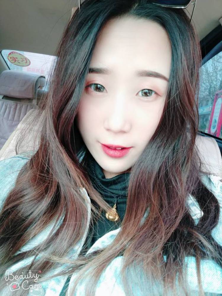 小果儿-河北省·沧州市·任丘市--可以网拍,寄拍,送拍。买家秀
女装装饰品都可以的
请各位卖家考虑一下我