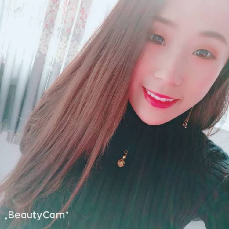小果儿-河北省·沧州市·任丘市--擅长自拍 买家秀 寄拍 送拍都可以找我呦