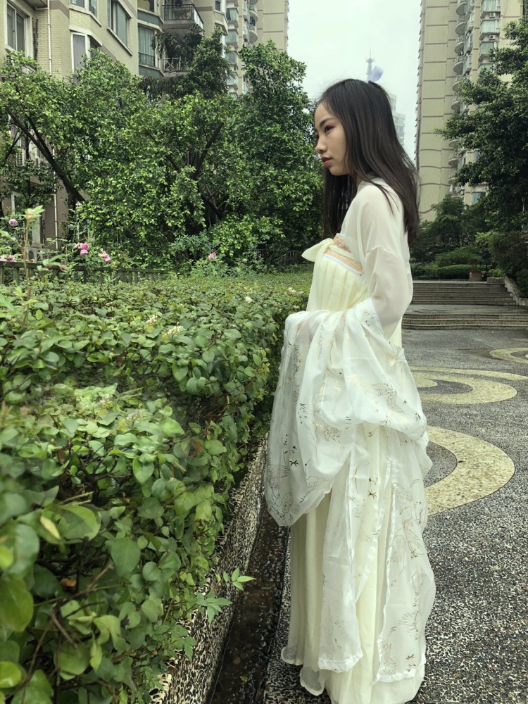 封花花-重庆市·重庆市·江北区--网红颜接送拍。尺码m,全套,完成任务。