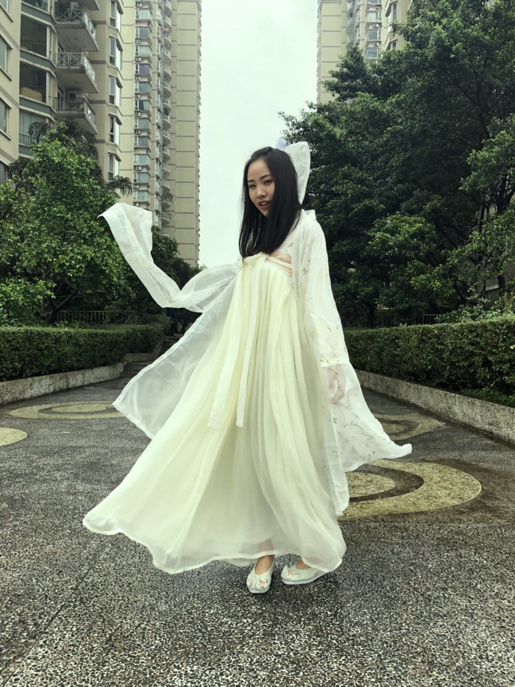 封花花-重庆市·重庆市·江北区--网红颜接送拍。尺码m,全套,完成任务。