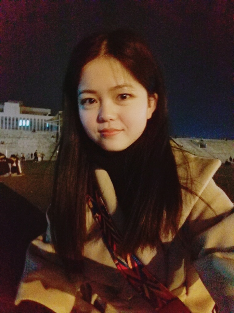 啾啾-河南省·郑州市·中牟县--长相甜美，适合旗袍和古风衣服拍照。身高171，体重55。做事认真负责