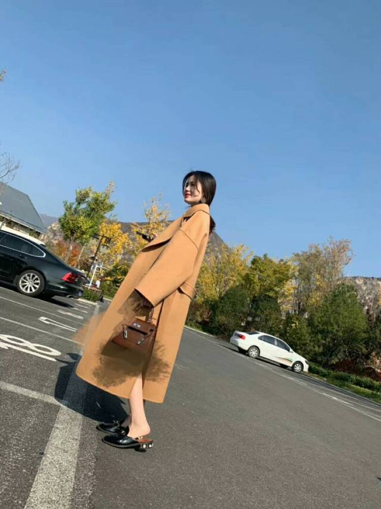 小低调的过日子-河北省·邢台市·清河县--第一张，短袖未修的淘宝主图；第二张，双面呢大衣未修的淘宝主图；第三第四自己自拍的图片。有大量淘宝主图，小视频可以参考，有需要的伙伴加好友联系，量大从优！欢迎合作！