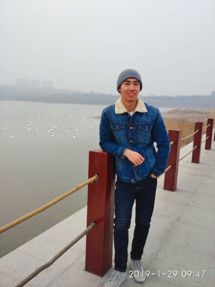 ?-福建省·福州市·鼓楼区--性格开朗,外貌阳刚,身材Perfect
手控
能接:欧美潮流、健身服饰,健身器材展示,运动装备,手表、戒指
望慧眼的老板们能够看上,想做稳定的淘宝网拍兼职?
身高175cm,体重65kg。