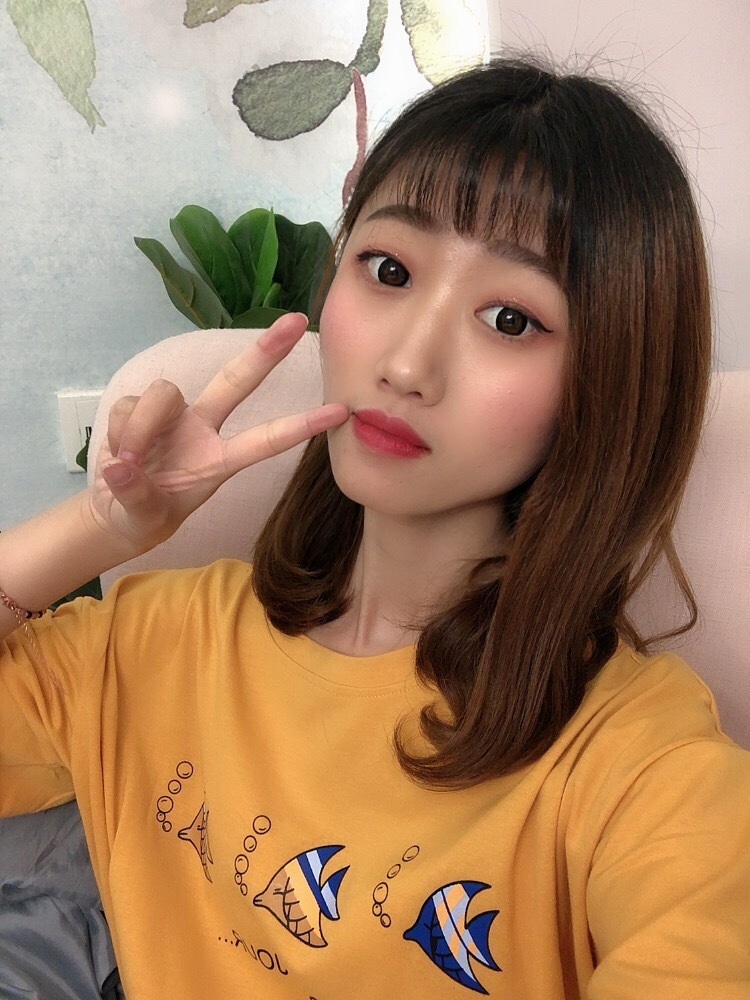 不将就。-河南省·安阳市·文峰区--接网拍买家秀 
帽子 发卡 美瞳 墨镜 耳环 包包 都可以哦