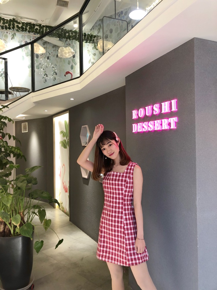 不将就。-河南省·安阳市·文峰区--接网拍买家秀哦
裙子 针织衫 裤子 运动鞋 高跟鞋 包包都可以
