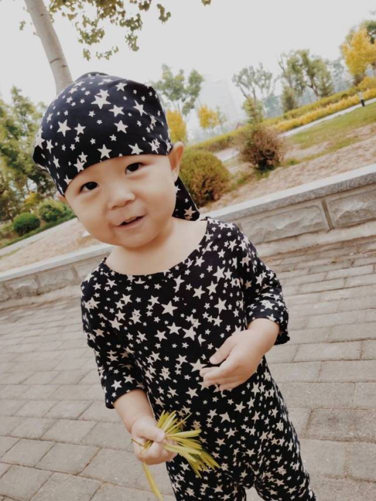 李月-辽宁省·盘锦市·兴隆台区--2岁半女童生活照，身高89厘米，买家秀，寄拍，摆拍照