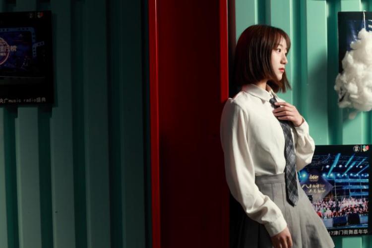 NSNSN-天津市·天津市·河西区--校园jk制服＋平光镜~
接各种网拍单。