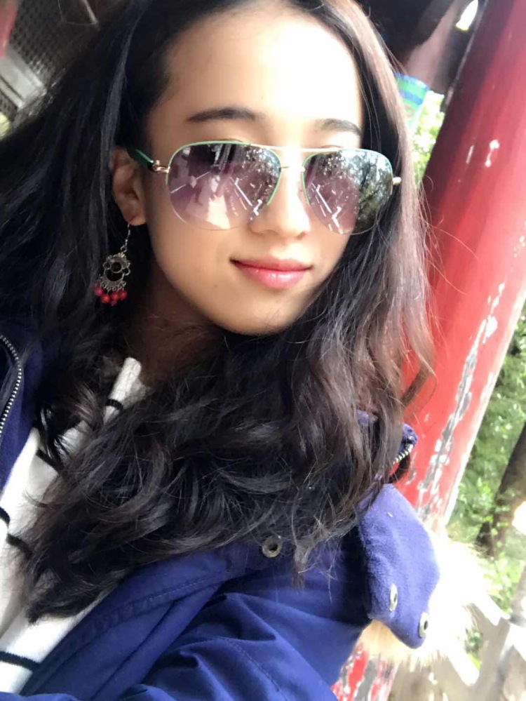 橙汁儿°-山西省·运城市·永济市--耳环，帽子，眼镜美瞳，买家秀，寄拍，网拍，?都可以。第一次做这个?