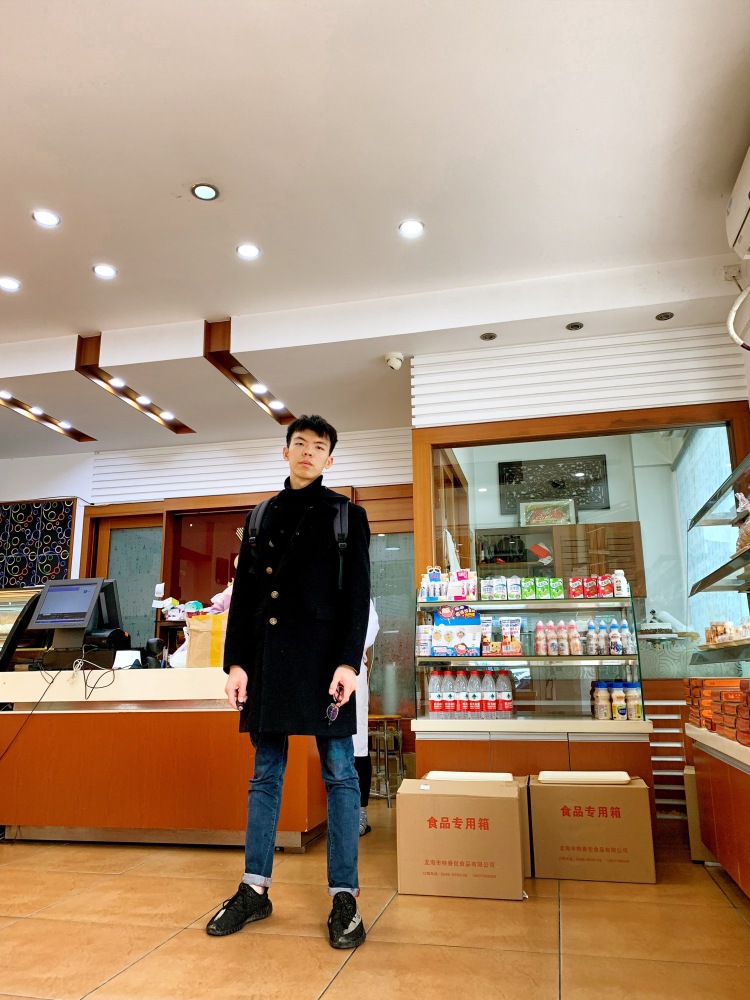 欲医-福建省·漳州市·龙海市--有商家爸爸需要男模拍买家秀以及段视频的可以联系我哟?
可萌可酷,可甜可咸,卖的了萌,耍的了贱。