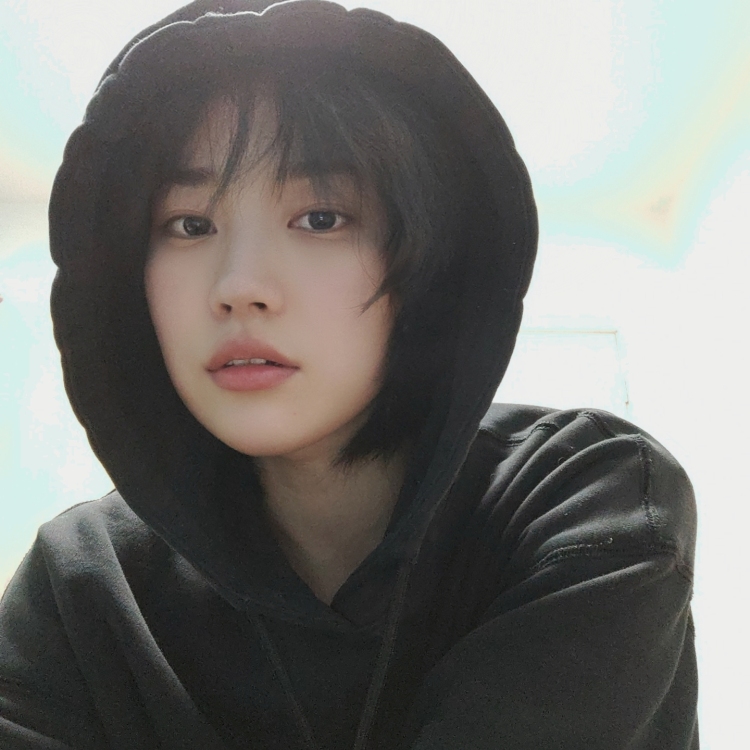 🍊-江苏省·南京市·栖霞区--买家秀,寄拍
身高178cm
体重62kg
会P图,风格多样