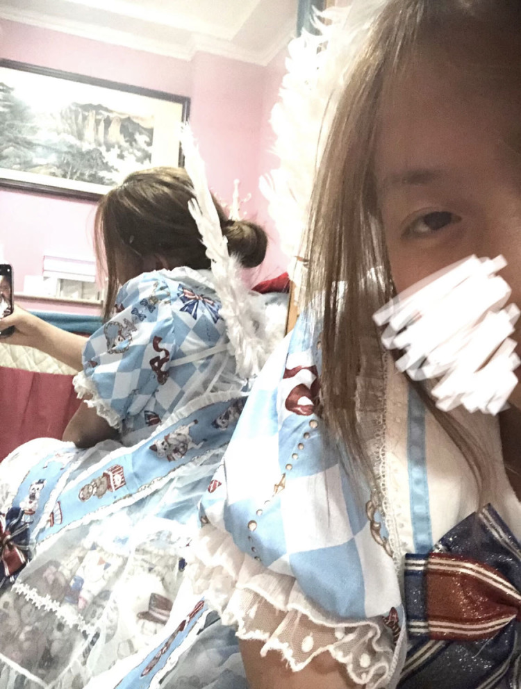 祁正-北京市·北京市·丰台区-快手-喜欢拍照 热爱p图 微胖小妹子~
等待接单中…滴滴滴~~~