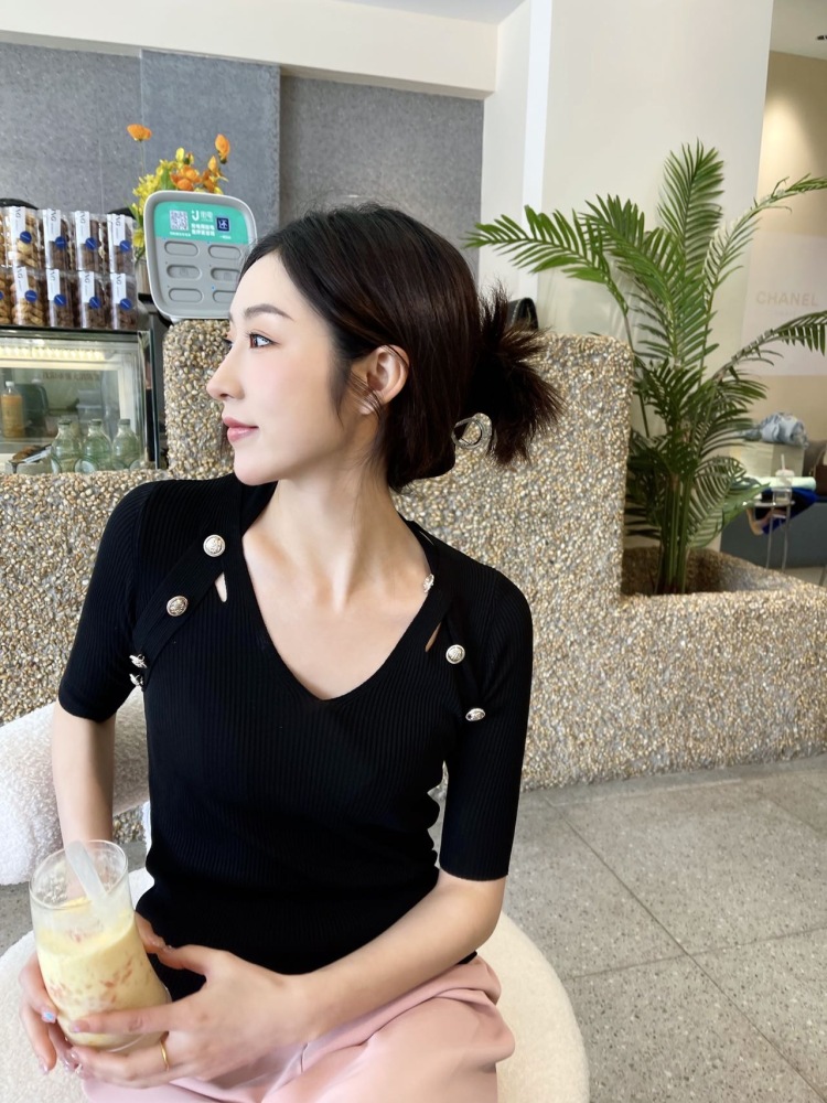 艾幽IU-辽宁省·鞍山市·海城市--淘宝买家秀照片 短视频 平面模特兼职 短视频种草 会P图 会搭配 有模特拍摄经验 拍摄买家秀进度快质量高