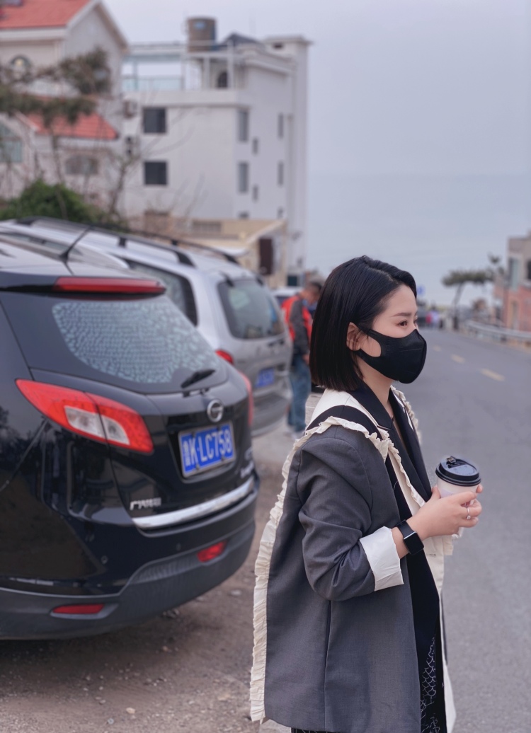 .-山东省·威海市·环翠区--大家好 希望大家多多关注我  素人一个 比较擅长p图 拍照 打卡 如长期合作可以 免费试拍一次 可以 无偿试品