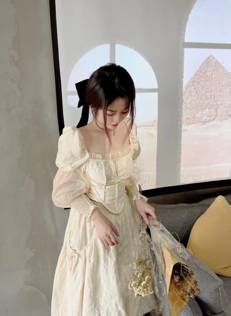 、🐯-安徽省·宣城市·泾县--合作化妆品 饰品类 以及服装寄拍 身高164 体重54  有需要的快来联系我吧