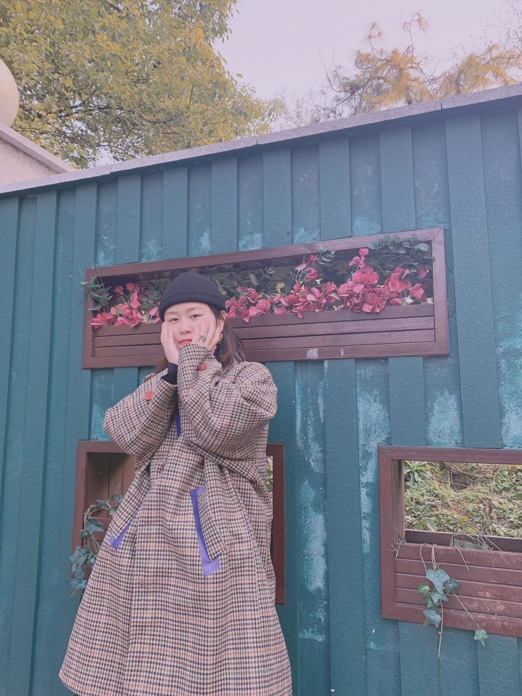 xxx_cici-广东省·广州市·荔湾区-抖音-接寄拍158cm 67kg 微胖 穿搭中性 其他风格也ok
美妆 服装 美食都可以