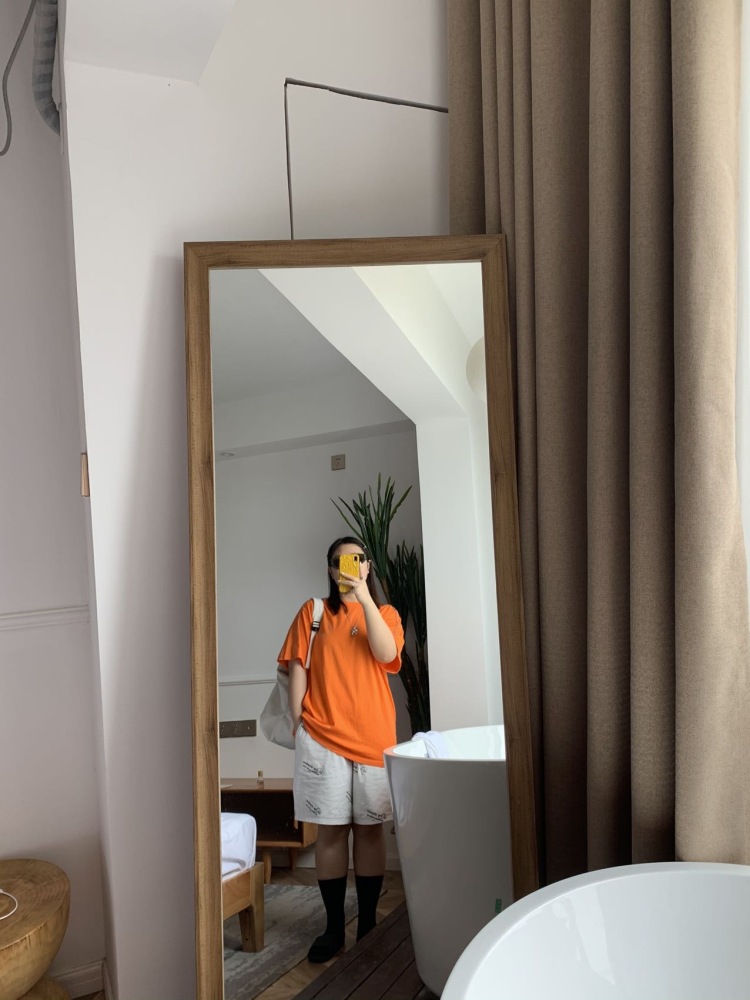 xxx_cici-广东省·广州市·荔湾区-抖音-接寄拍158cm 67kg 微胖 穿搭中性 其他风格也ok
美妆 服装 美食都可以