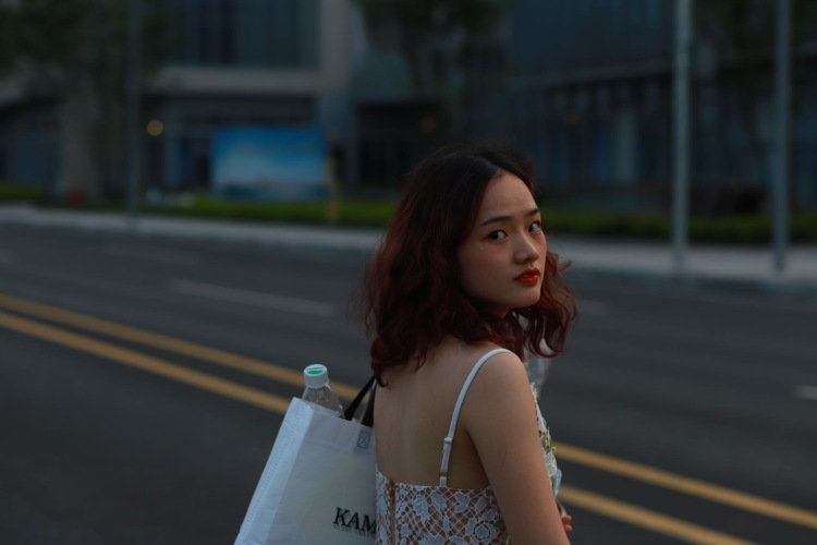 瓦片-重庆市·重庆市·江北区-某红薯-喜欢拍照打卡网红点平时会拍一些照片希望可以做寄拍 谢谢有需要可以找我