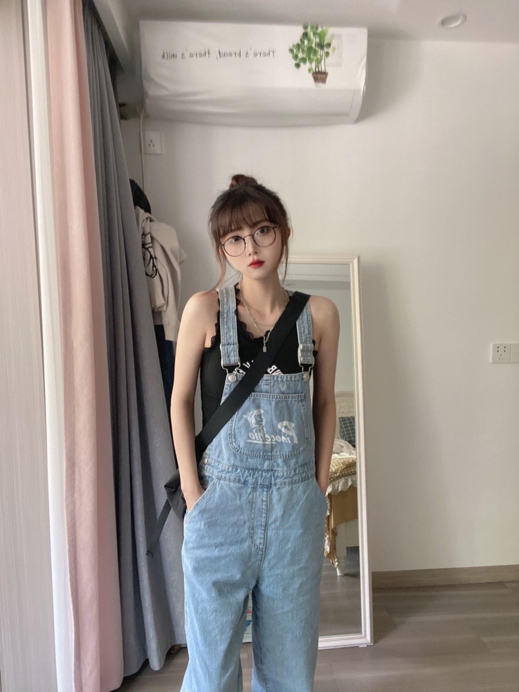 Gaga-浙江省·宁波市·余姚市-抖音微博-身高160 体重43kg 
接寄拍 买家秀 淘宝 pdd
有抖音 微博 
风格可爱甜辣偏多