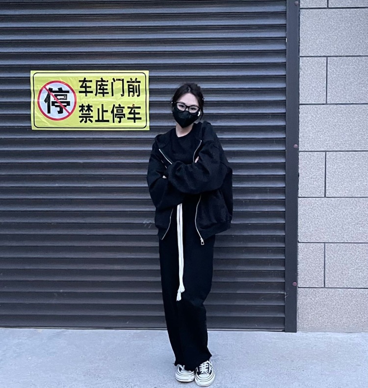 爱吃-辽宁省·沈阳市·新民市-某红薯-会p图 ,爱穿搭,风格随意切换,骗子整个一个大漏特漏,say摆摆~