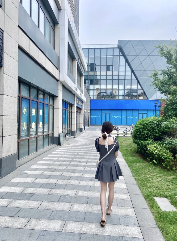 11-山东省·烟台市·蓬莱区-抖音 快手 微博 某红薯-喜欢拍照 会摆拍 会后期 性格活泼 身高163cm 体重90斤 可以接各种APP买家秀