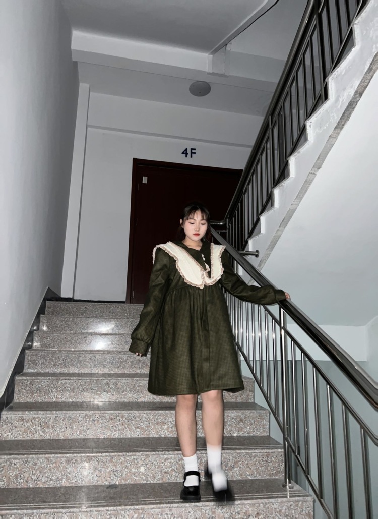 古娜拉乌漆嘛黑.-山东省·烟台市·招远市-抖音-在线接单 买家秀 美瞳 耳钉 项链各种饰品 衣服鞋子包包 化妆品等