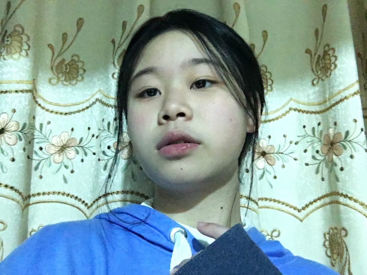 是zz啊-福建省·福州市·鼓楼区-抖音 微博-买家秀 寄拍模特都可以 可以拍衣服 拍穿戴甲 拍包包 拍首饰 化妆品 等等都可以 拍照技术较好 可盐可甜可气质 风格多变 欧美风 甜美风 气质风都尝试过 辣妹风也没有问题