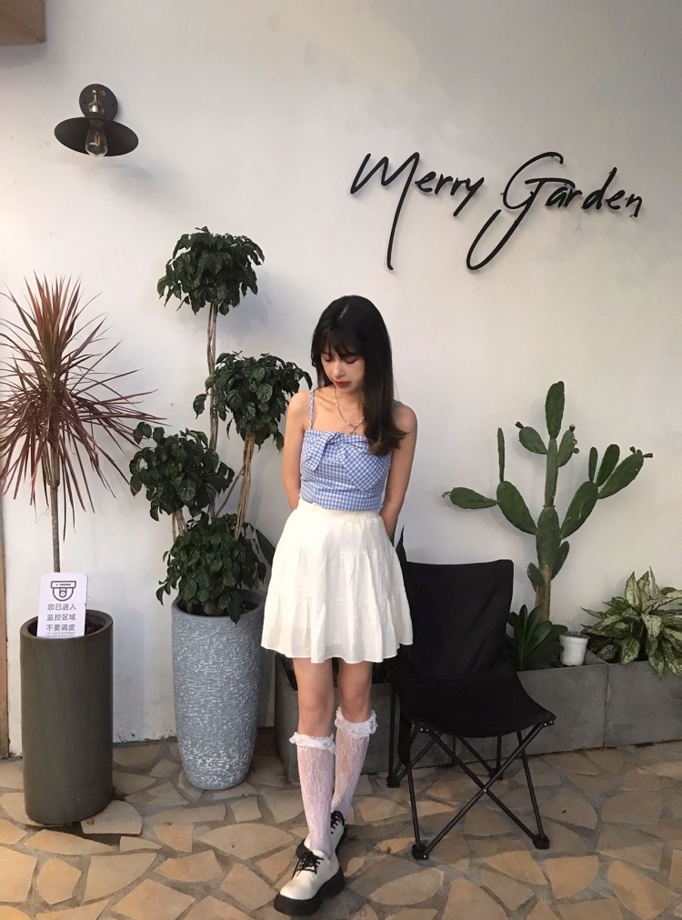 Yin_🌻-广东省·广州市·白云区-抖音|快手|某红薯-可接寄拍,卖家秀,探店打卡
热爱拍照,修图,剪辑视频
擅长于可爱风 韩风 甜辣风类型的衣服
有需要的可以联系我哦~